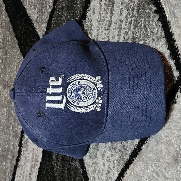 MILLER LITE EMBROIDERED NAVY BLUE SNAP-BACK HAT - Picture 11 of 13